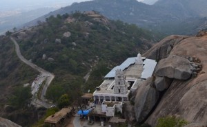 devarayanadurga hill. Image source http://bangaloregetaways.wordpress.com