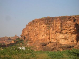 rock-climbing-badami