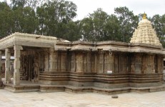 near Mysore,Vaidyeshvara Temple (1000 AD) at Talakad. Photographer Dinesh Kannambadi