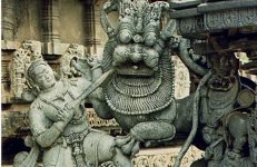 Hoysala emblem, Hoysalas