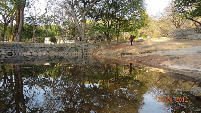 800px-Namachilume_or_namada_chilume_near_Devarayanadurga,tumkur,karnataka Namada Chilume