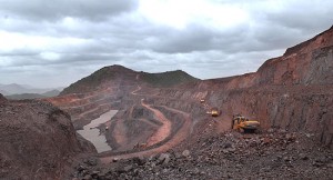 Bellary Mines. Photo source http://akshatavinash.wordpress.com