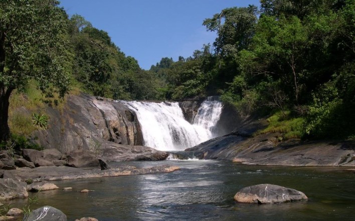 Dondole Falls, Near Mangalore Dondole Falls, Near Mangalore