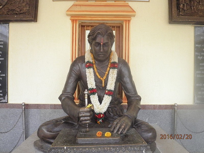 bronze-statue-of-kanaka-dasa-bada-bankapur-haveri Bankapur, Haveri. Kanaka Dasa’s home