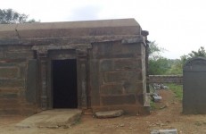 Praneshwara Temple Talagunda. Photographer Amarrg