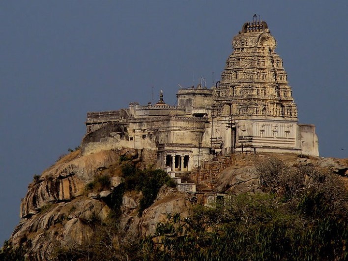 Yoganarasimha temple, Melukote
