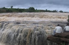 Godachinamalki Falls, Belgaum. Photographer Ravi Basarihalli