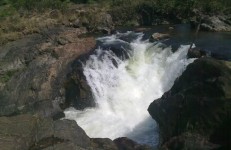 Jomlu Theertha Falls. Photographer Rakshith Birthi