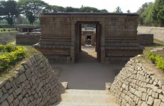 Prasanna Virupaksha or Underground Shiva Temple, Hampi. Photographer Ssenthilkumaran