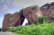 Akka Tangi Gudda, Hampi. Photographer Dr. Murali Mohan Gurram