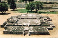 Palace of Vira Harihara, Hampi. Image source https://asibengalurucircle.org