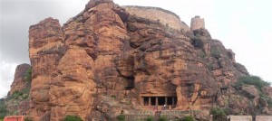 Southern Fort & the old gun, Badami.
