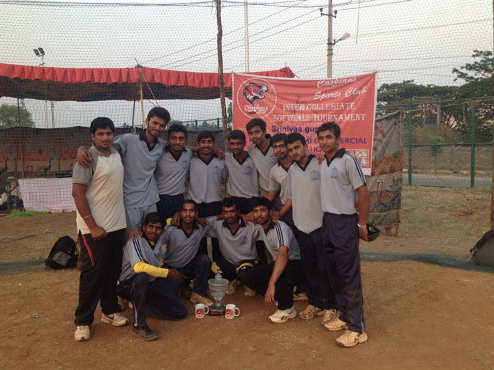 Aata-Odanaata-Softball-03 Standing: Madhusudan: second from left, Punith: extreme right Sitting: Shivaraj: first from left, Channaraju: second from left