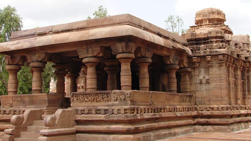 Jain-Narayana-temple-Pattadakal Jain Narayana temple, Pattadakal