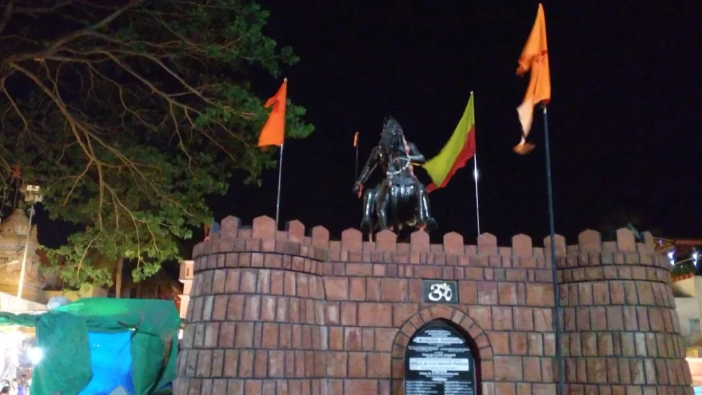 Statue-in-front-of-Durgambika-temple-Davangere Statue in front of Durgambika temple, Davangere