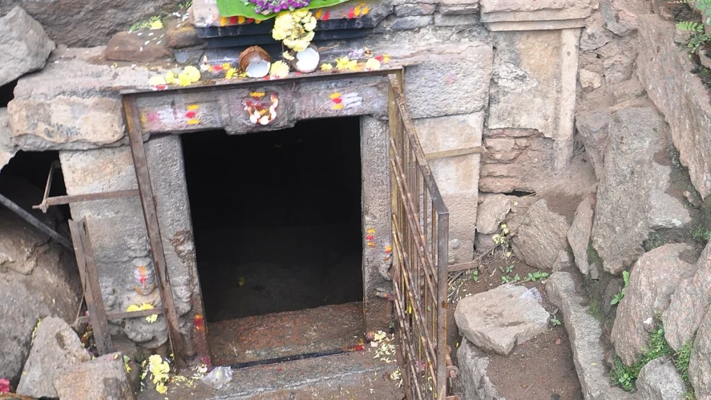 Shivagange-Olakal-Theertha Shivagange Olakal Theertha