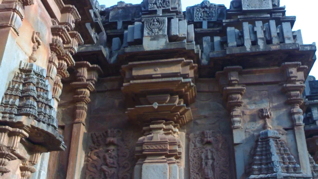 Chandramouleshwara-Temple-3 Chandramouleshwara Temple, Hubli.