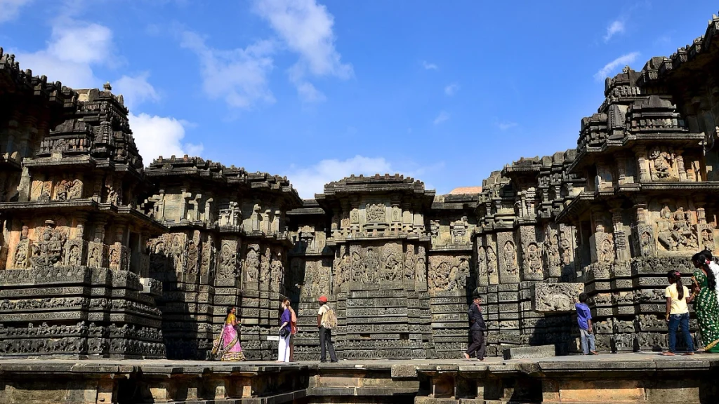 Hoysaleshwara-Temple Hoysaleshwara Temple
