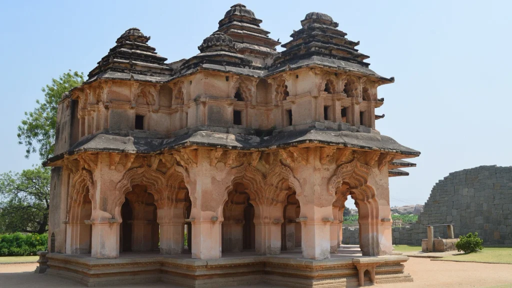 Lotus-Mahal-Hampi-3 Lotus Mahal, Hampi