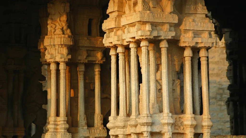 Music-Pillars Music Pillars