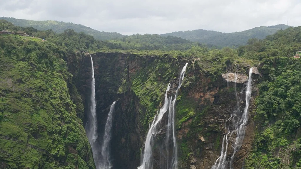 Jog-falls-Shimoga Jog falls, shimoga