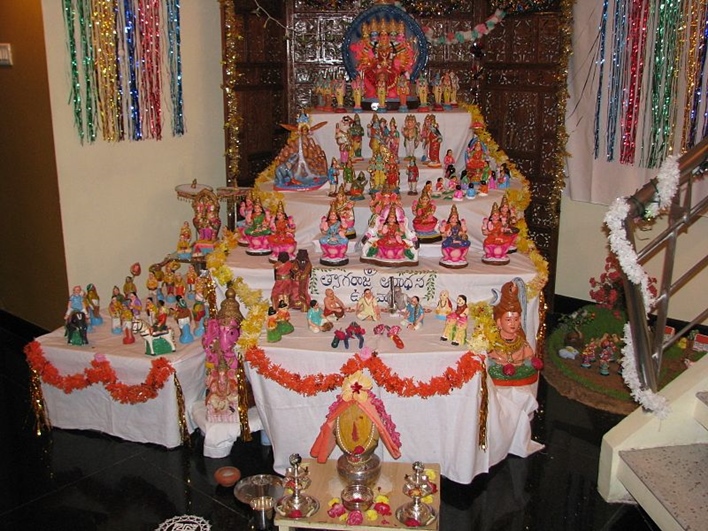 A_gollu_gods_and_goddesses_dolls_decoration_for_Navratri_festival_Dasara_Dussehra_Vijayadashami_India Dasara Dolls