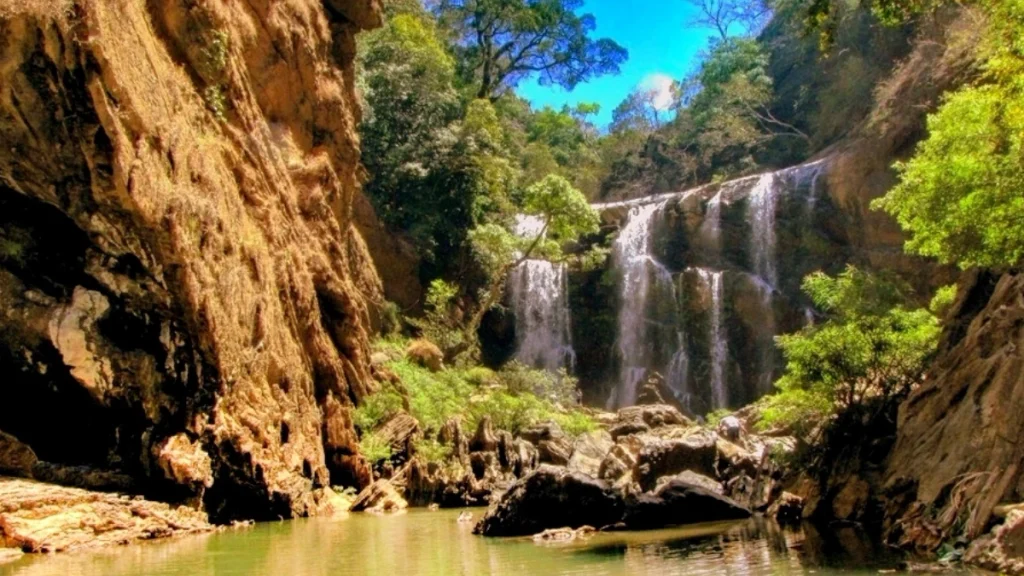Sathodi-Falls Sathodi Falls