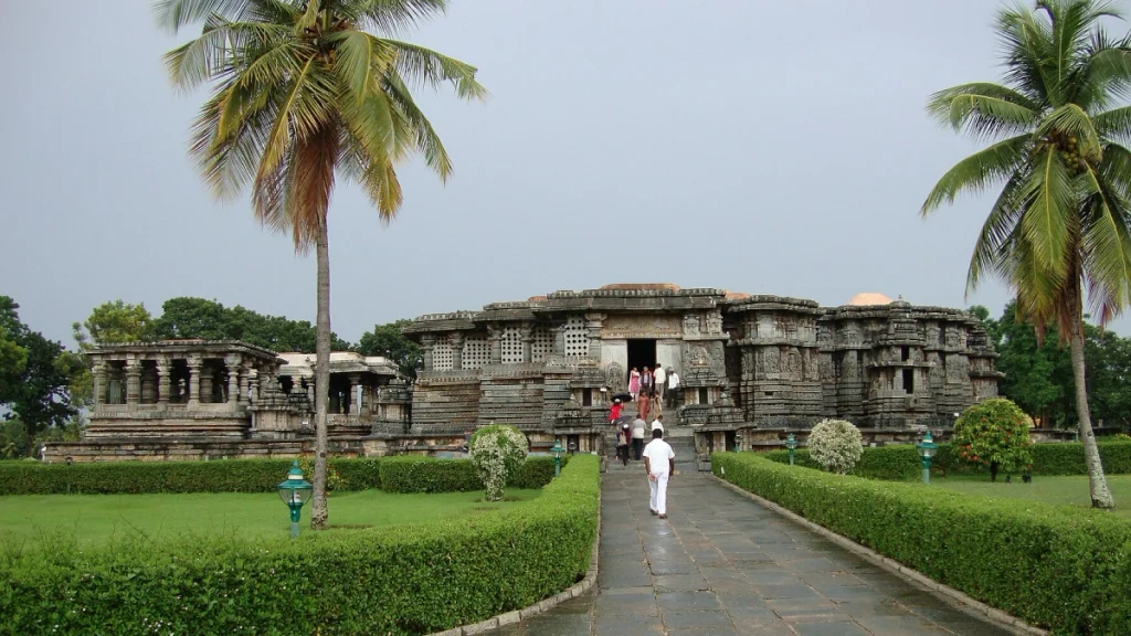Hoysaleshwara-Temple Hoysaleshwara Temple