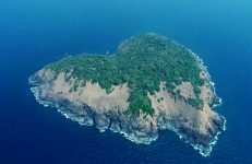 Aerial view of Netrani Island, Murdeshwar. Image credit Ravi Hegde