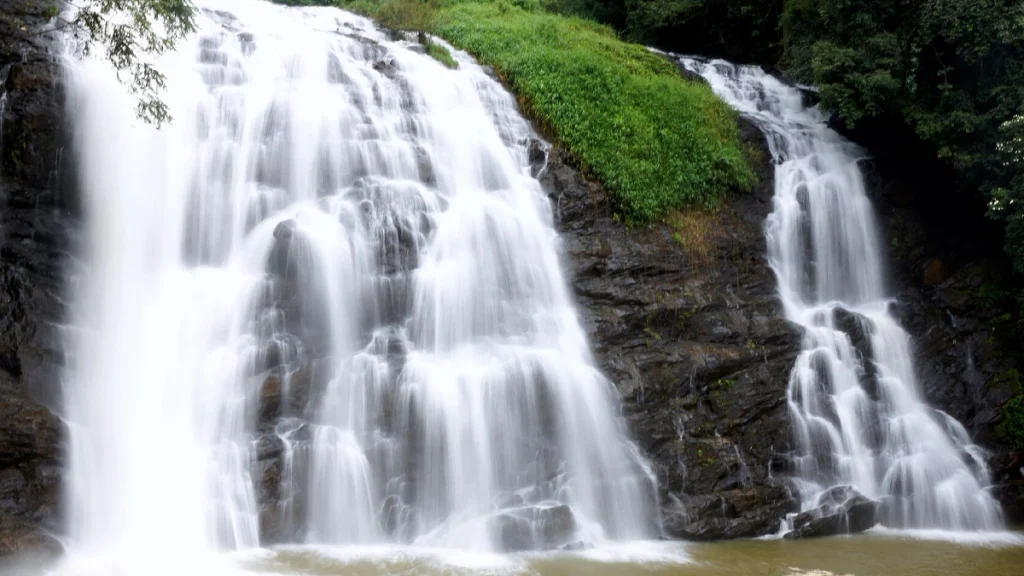 Abbey-Falls Abbey Falls