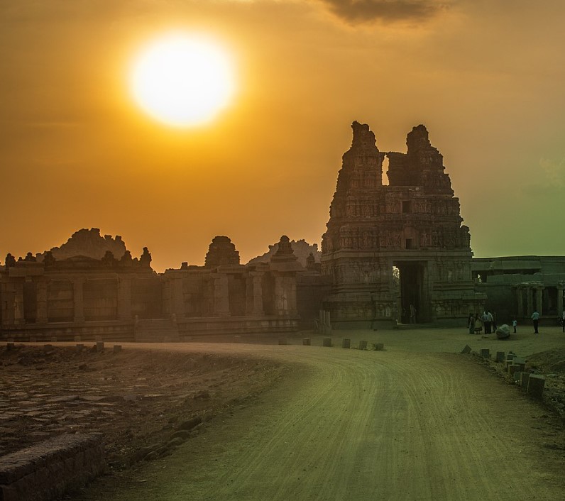 Bangalore to Hampi Road Trip. Source Maheshwaran S