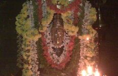 Somanatheshwara at Nellitheertha Cave Temple. Source Nharipra