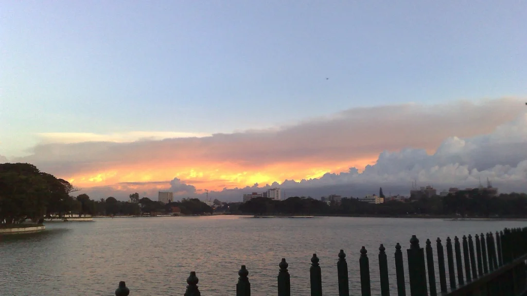 Ulsoor Lake, Bangalore in the evening