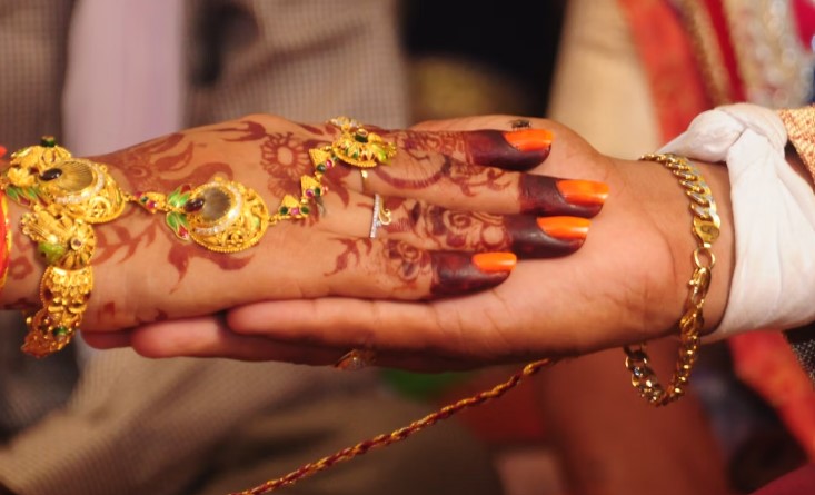 How to register marriages online in Karnataka. Source Jayesh Jalodara, Unsplash