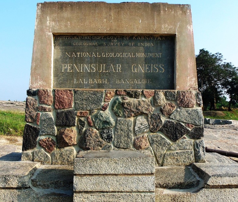 Peninsular Gneiss, Lalbagh, Bangalore. Source Ramyajagadish