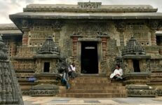 Belur, Halebidu and Shravanabelagola Trip. Source Ms Sarah Welch, Wiki